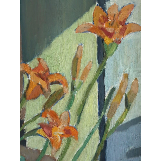Green 1955 Mid-Century Modern 'Daylilies in Sunlight' Vintage Original Floral Still Life Oil Painting, Framed For Sale - Image 8 of 11