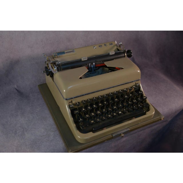 Vintage Typewriter from Zeta, 1950s, in Very Good conditions. Designed 1950 to 1959 This piece has an attribution mark, I...
