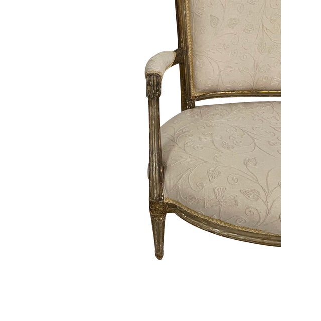Wood 19th Century Louis XVI Style Giltwood Settee For Sale - Image 7 of 10