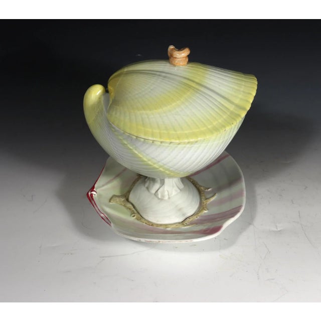 Wedgwood Wedgwood Pearlware Nautilus Sauce Tureen, Cover and Stand in Yellow and Pink Circa 1800–1815 For Sale - Image 4 of 10