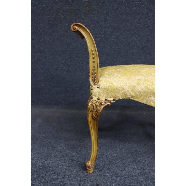 Italian Style Giltwood Vanity Bench With Carved Details For Sale In Philadelphia - Image 6 of 11