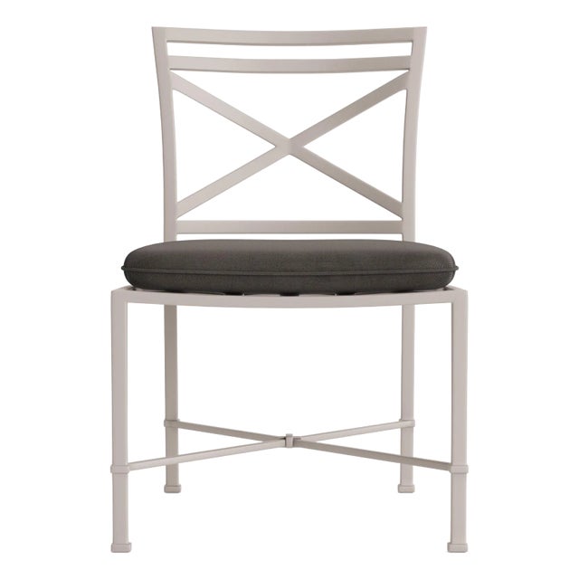 Brown Jordan Venetian Side Chair, Dove frame with Fusion Charcoal fabric For Sale