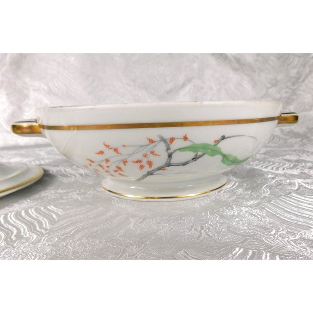 Contemporary 1960s Thomas Covered Casserole Dish For Sale - Image 3 of 7