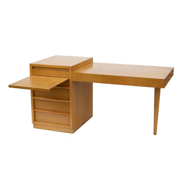 Mid-Century Modern Desk by t.h. Robsjohn-Gibbings for Widdicomb in Sorrel Walnut For Sale - Image 3 of 12
