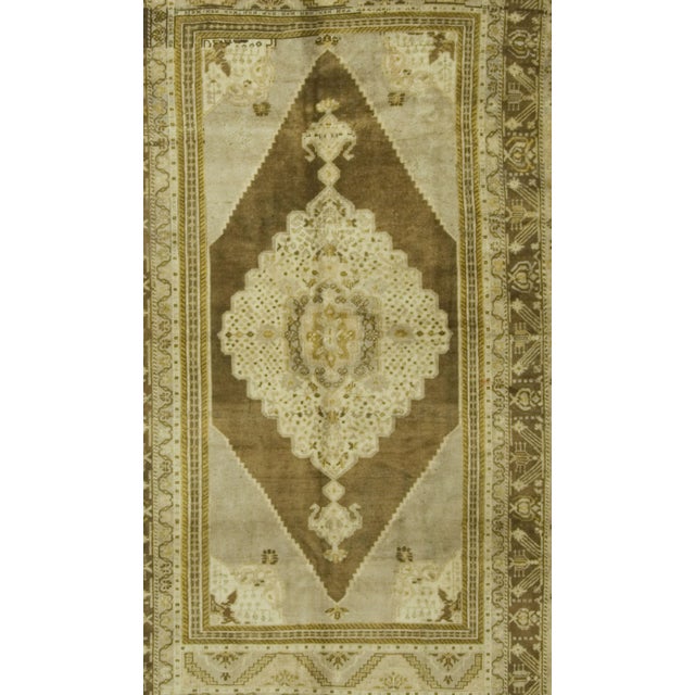 Traditional Vintage Turkish Oushak Rug, 5' X 9'1 For Sale - Image 3 of 5