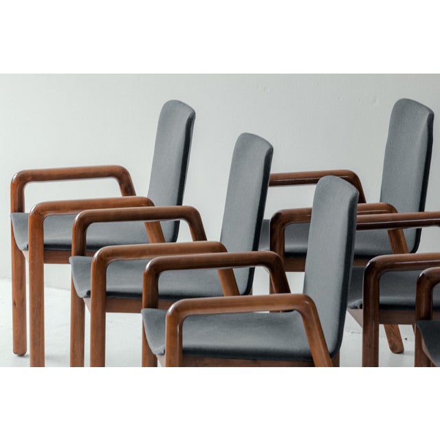 Set of 6 dining chairs designed by Guido Faleschini and produced by 4 Mariani in Italy around 1975. These refined chairs...