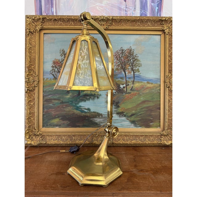 1910s Antique Arts and Crafts Brass and Slag Stained Glass Lamp c.1910 by Salo Metal Arts Company For Sale - Image 5 of 11