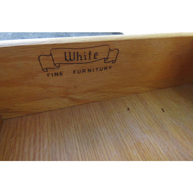 Antique White 1960s White Furniture French Pained Two Tiers Bar Liquor Cart Server For Sale - Image 8 of 18