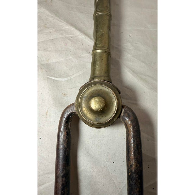 Metal Antique 18th Century Wrought Iron Turned Brass English Fireplace Tongs Tool 8 For Sale - Image 7 of 10