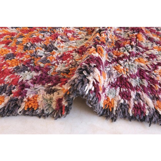 1980s Moroccan Beni M'Guild Rug - 9.2 X 5.9 Ft For Sale - Image 4 of 9