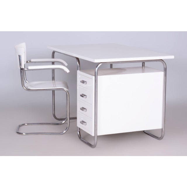 Metal Czech Bauhaus Writing Desk with Chair in Chrome and Lacquered Wood, 1930s, Set of 2 For Sale - Image 7 of 8