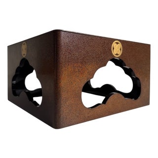 Japanese Lacquered Jubako-Dai Display Stand with Gold Kamon, 1920s For Sale