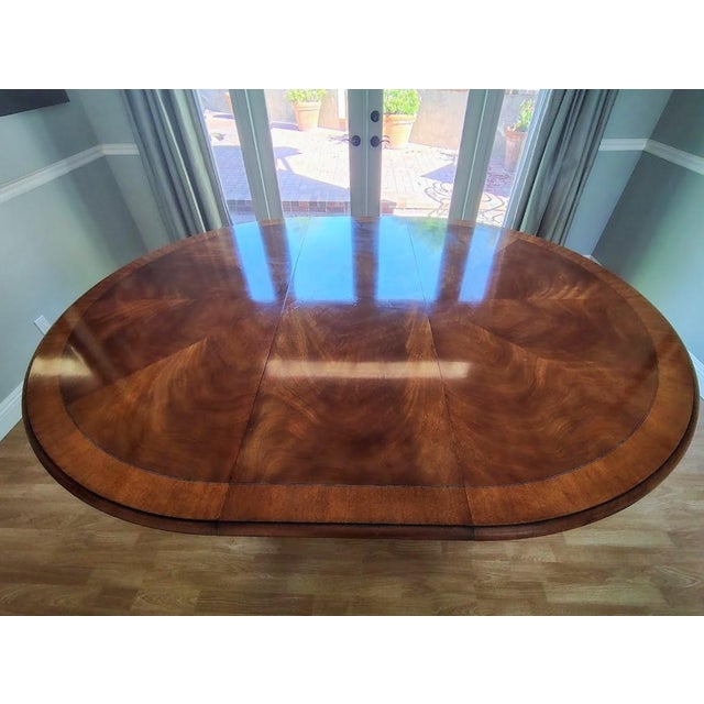 Henredon 1990s Large Mahogany Dining Table With Inlaid Bands by Henredon For Sale - Image 4 of 11