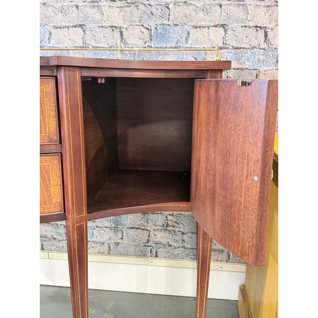 Late 20th Century Late 20th Century Henkel Harris Hepplewhite Style Mahogany Sideboard Console Cabinet For Sale - Image 5 of 12
