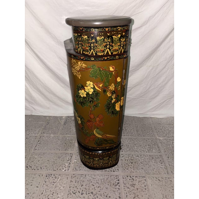 Black Chinese Lacquered Wood Cabinet, 1920 For Sale - Image 8 of 16