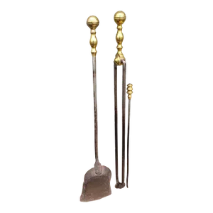 19th Century Set of 3 George III Style Cast and Polished Brass and Steel Fireplace Tools Set
