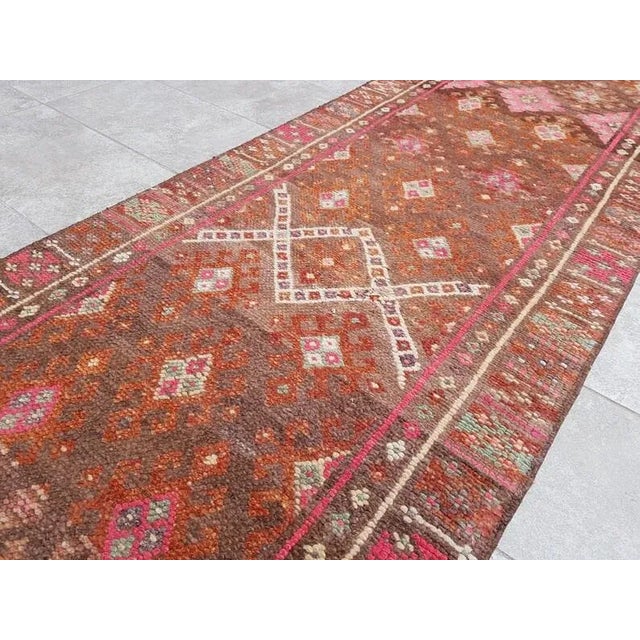 1960s Oushak Handmade Wool Anatolian For Sale - Image 6 of 10