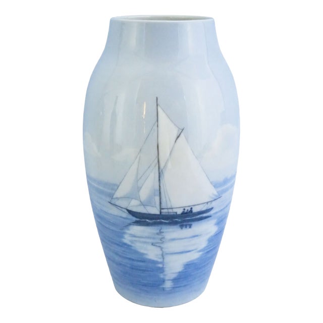20th Century Danish Porcelain Model 8552-243 Vase with Sailing Ship by Bing & Grøndahl, Denmark, 1920s For Sale