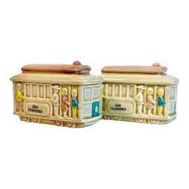 Example of Salt and Pepper Shakers