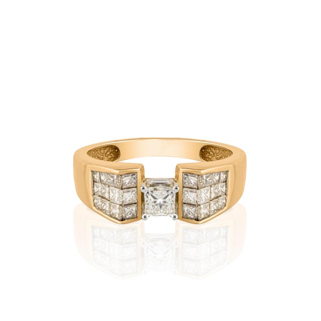 Contemporary Natural Diamond Ring with 1.00 Carats Diamond in 14k Gold For Sale - Image 3 of 6