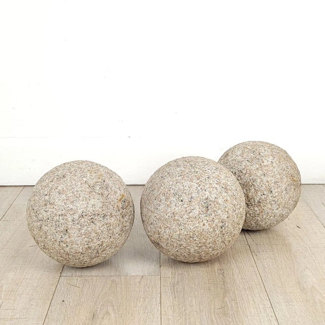 Group of Four Antique and Vintage Spheres, Italy For Sale - Image 10 of 10