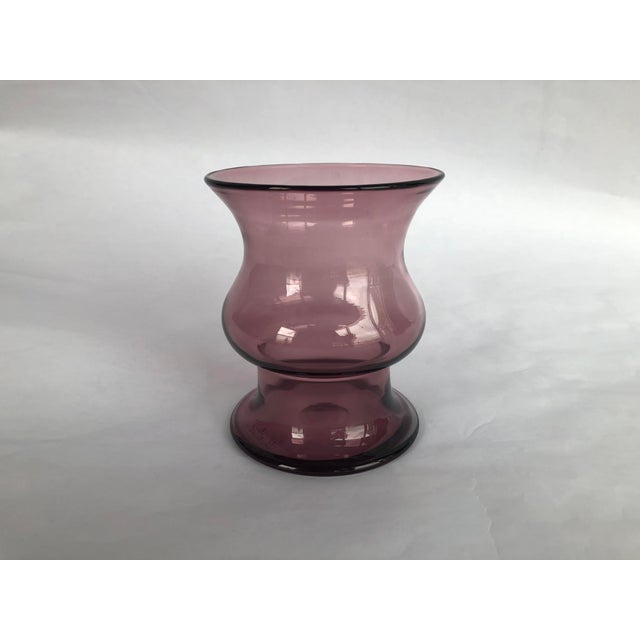 Lovely Kaj Franck signed Nuutajarvi Notsjo amethyst purple vase dated 1957. In excellent condition - no chips or cracks....