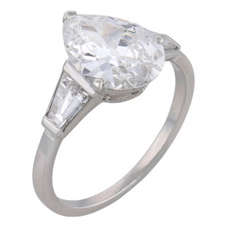 1950s French Gia 2.55 Carat Antique Pear Shape Diamond Platinum Engagement Ring, Size 7 For Sale