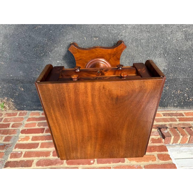 Antique 19th Century American Empire Flame Mahogany Drop Leaf Side Table For Sale - Image 12 of 16