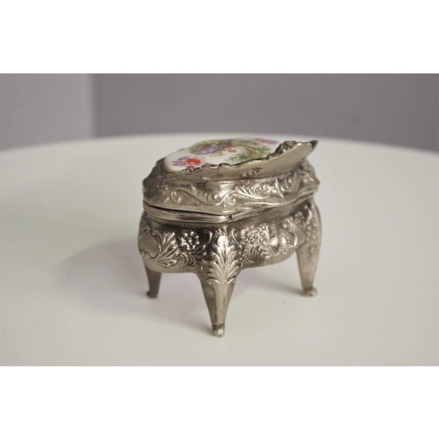 Metal Metal Jewelry Box, 1950s For Sale - Image 7 of 10