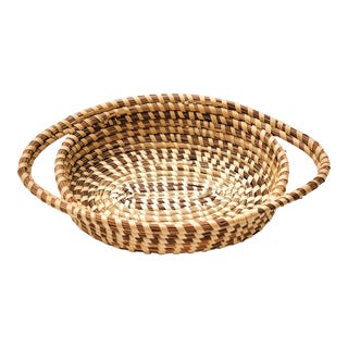 Vintage Sweetgrass Basket With Handles Made in Charleston Sc For Sale