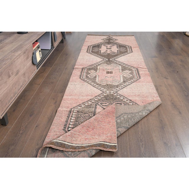 1970s Turkish Oushak Handmade Wool Cotton Pink Runner Rug For Sale In San Francisco - Image 6 of 11