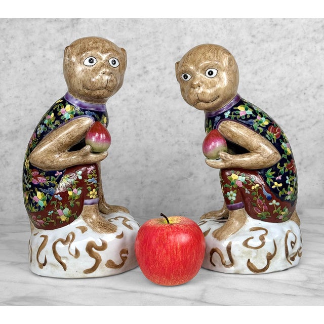 Chinoiserie Vintage Chinese Chinoiserie Porcelain Monkey Holding Peach Sculpture - A Pair For Sale - Image 3 of 10