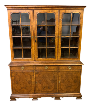 Burr Walnut Bookcase from Waring & Gillow, 1910