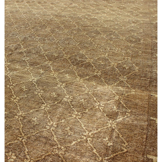 Textile Vintage Turkish Mid-Century Gallery Rug in Taupe and Warm Brown For Sale - Image 7 of 8