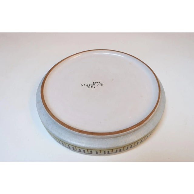 Mid-Century Italian Modern Pale Gray Ceramic Ashtray Catchall by Vallenti For Sale In New York - Image 6 of 12