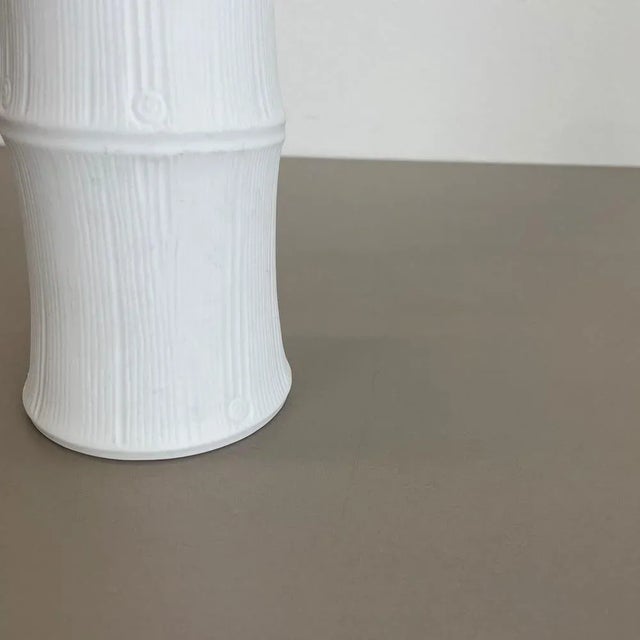 Porcelain & Bamboo Op Art Vase by Heinrich Fuchs for Hutschenreuther, Germany, 1970s For Sale - Image 10 of 15
