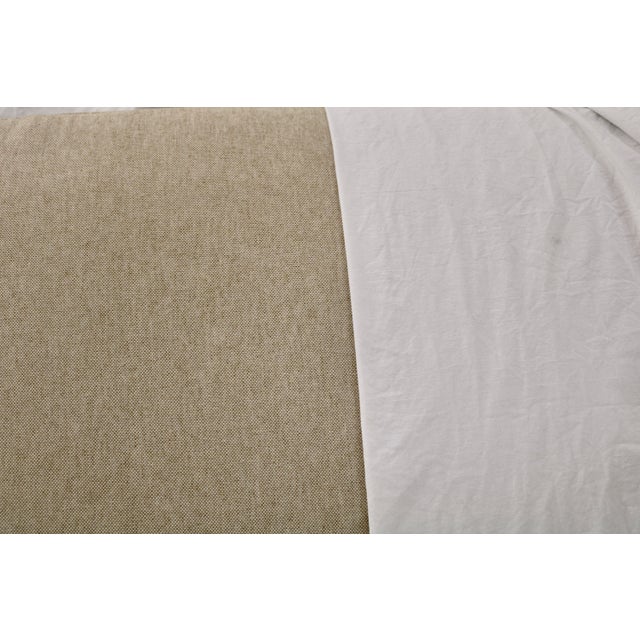 Hickory Chair Furniture Company Late 20th Century Attributed Hickory Chair Furniture Sofa Re-Upholstered in Natural Belgian Linen For Sale - Image 4 of 4