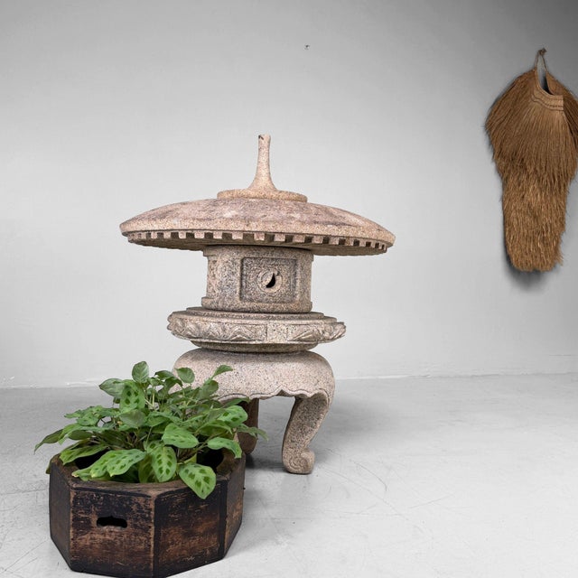 Vintage Japanese Maru-Yukimi Garden Lantern, 1960 For Sale - Image 10 of 15