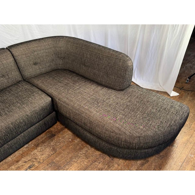 Vladimir Kagan 1980s Vladimir Kagan Style Serpentine Sectional Sofa by Carter Furniture For Sale - Image 4 of 14