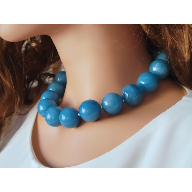 Blue Sponge Quartz Statement Necklace, Huge 24 Mm Round Blue Quartz Beads, Sterling Silver Toggle Clasp, Bold Gemstone Necklace For Sale In Cleveland - Image 6 of 8