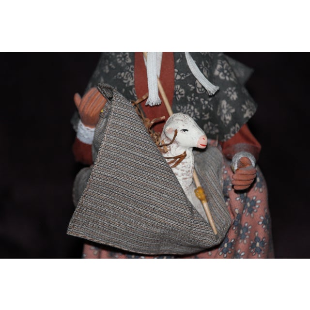 Provence Santons Women Figurines, 1990s, Set of 3 For Sale - Image 17 of 18