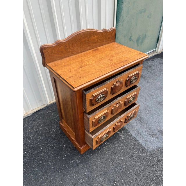Antique Early American Walnut and Burlwood 3-Drawer Chest of Drawers For Sale - Image 11 of 12
