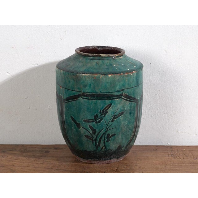 Antique Chinese Vase in Ceramic For Sale - Image 4 of 7