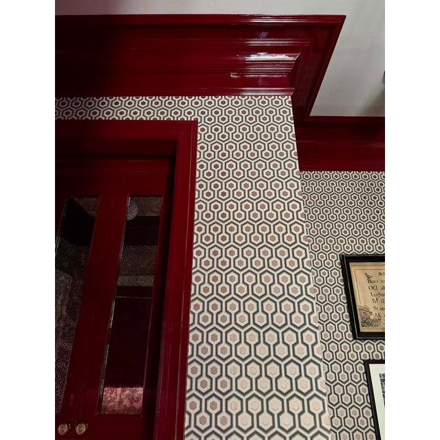 Cole & Son Hicks’ Hexagon 95/3017 Wallpaper – Set of 5 New Rolls in Taupe, Gray & Bronze For Sale In Richmond - Image 6 of 18
