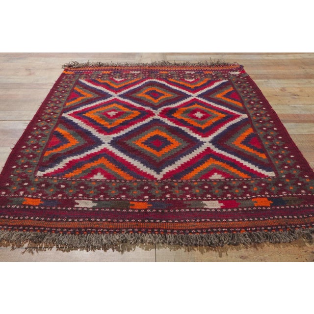 Late 20th Century Vintage Persian Shiraz Kilim Rug, 03'08 X 05'07 For Sale In Dallas - Image 6 of 8