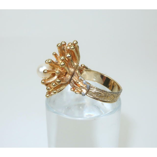 1970s Sarah Coventry Starburst Gold Tone Cocktail Ring For Sale - Image 5 of 10