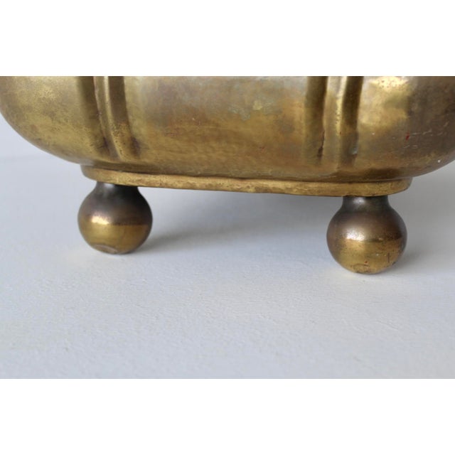 Brass Handcrafted Italian Rectangular Hammered Brass Planter Jardiniere Curved Edging Ball Feet Details Vintage Mid-Century For Sale - Image 8 of 13