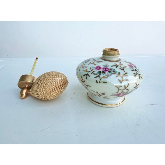 Victorian Vintage 1940s Holmspray Porcelain Floral Perfume Atomizer Hand-Painted Japan For Sale - Image 3 of 6