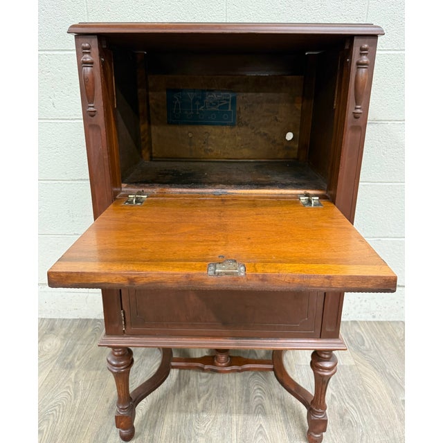 Wood Antique Federal Colonial English Mahogany Lift Top Radio Cabinet Console Stand For Sale - Image 7 of 16