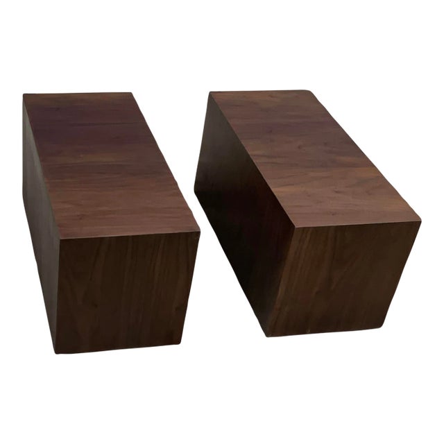 1990s Modern Walnut Low Profile End Tables - Set of 2 For Sale